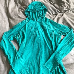 Lululemon Water abound Hoodie, size 10